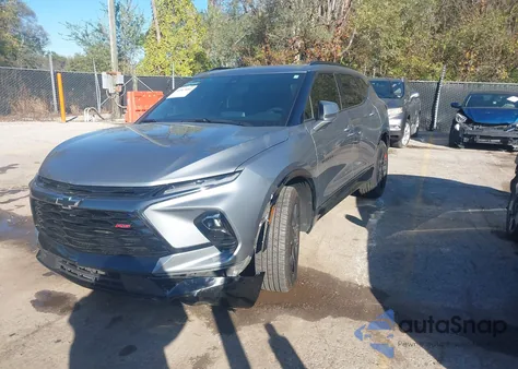 2025 Chevrolet Blazer Awd Rs z USA, uszkodzony, nr VIN 3GNKBKRS9SS111197